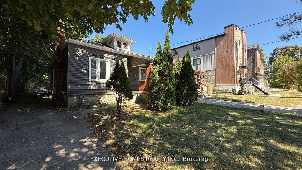 Photo of 650 Oxford Street E, London East, ON N5X 3J4 (MLS # X12607356)