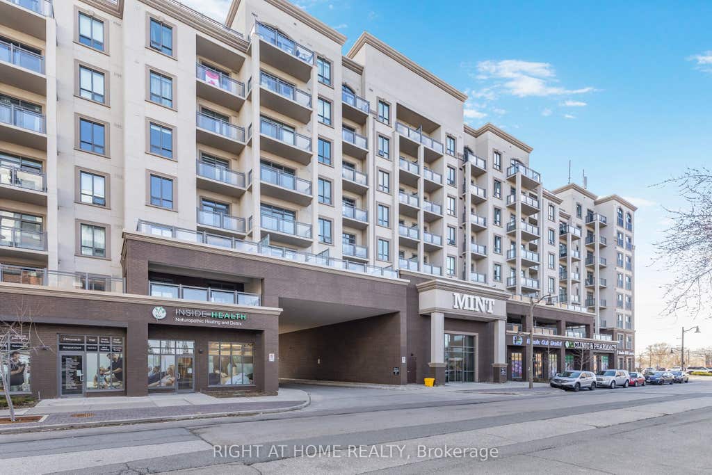 Photo of 2486 Old Bronte Road #423, Oakville, ON L6M 4J2 (MLS # W13679872)