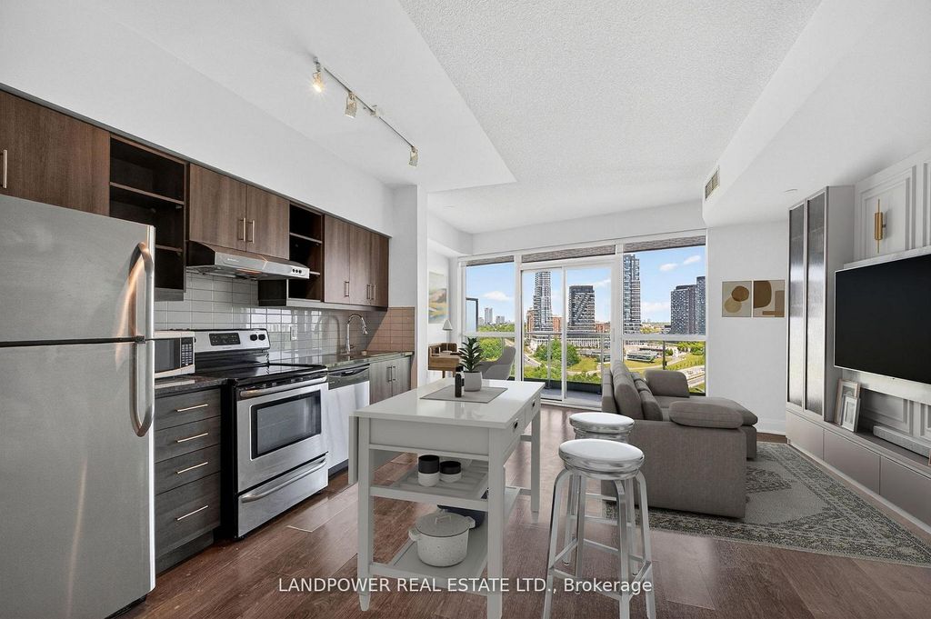 Photo of 160 Vanderhoof Avenue #1203, Toronto, ON M4G 0B7 (MLS # C13597484)