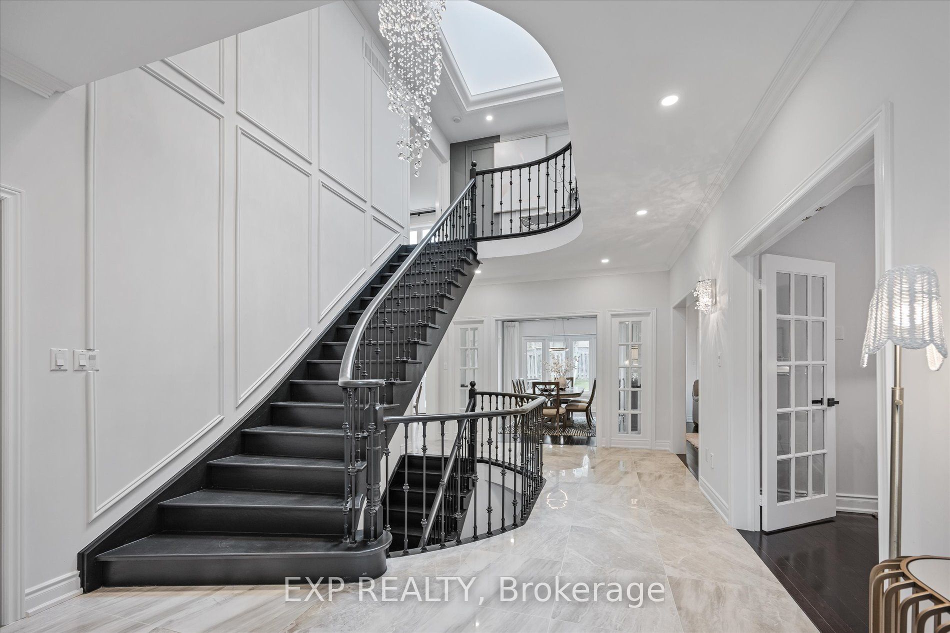 367 Calvert Road