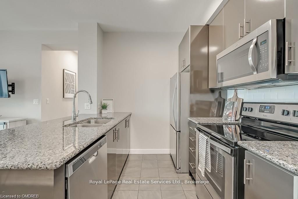 2490 Old Bronte Road 624