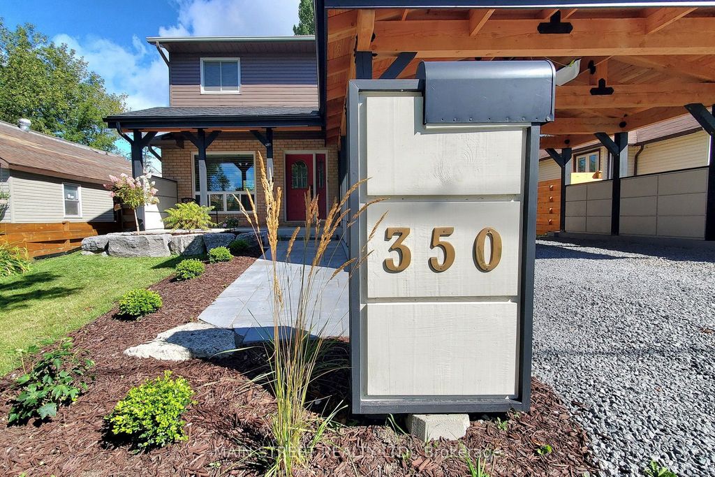 Photo of 350 Miami Drive, Georgina, ON L4P 2Z7 (MLS # N12526624)