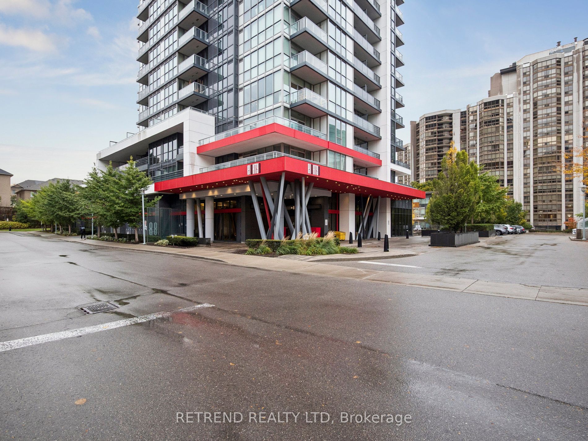 88 Sheppard Avenue E 2305