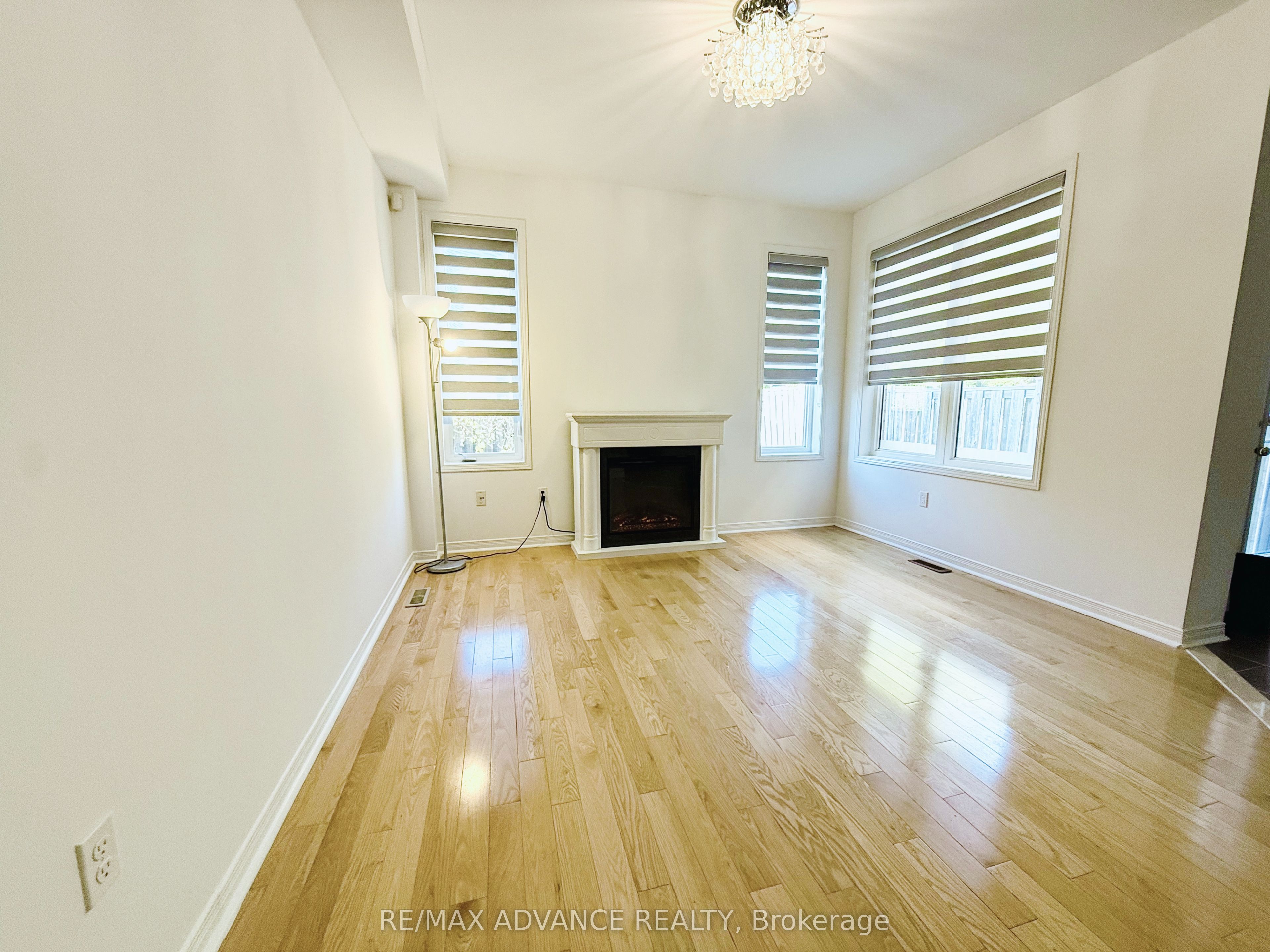 137 Laramie Crescent