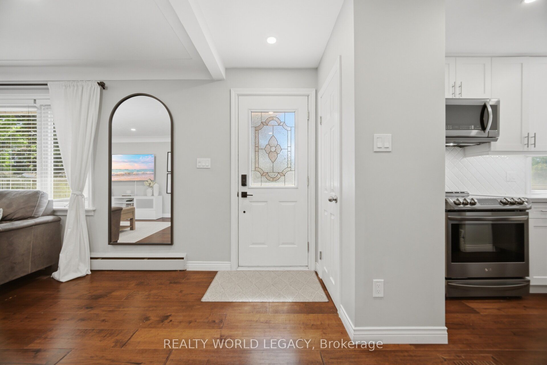 664 Upper Ottawa Street