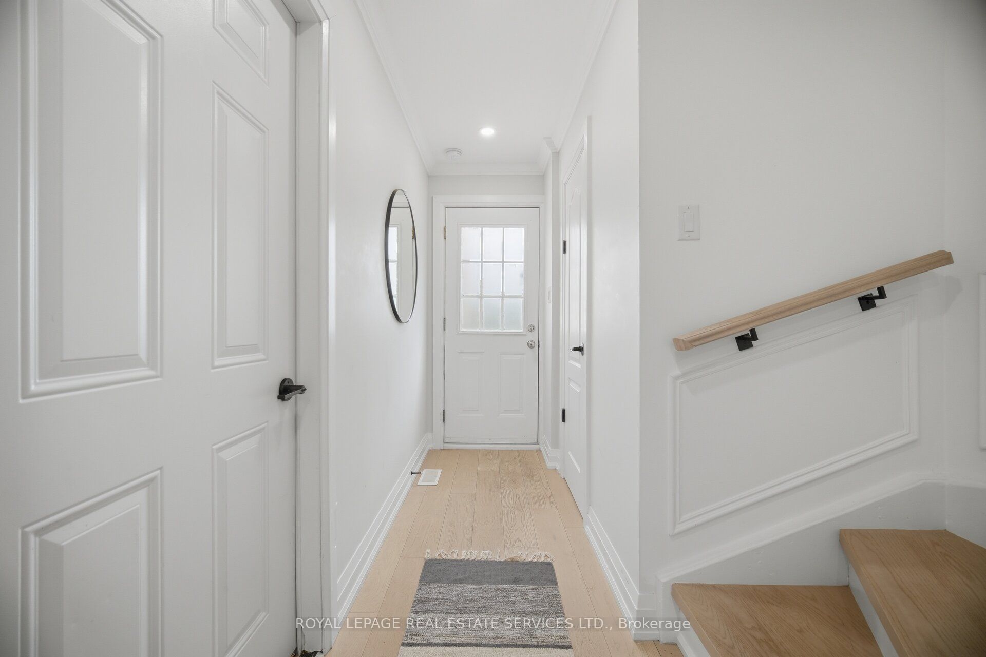 2411 Sovereign Street 17