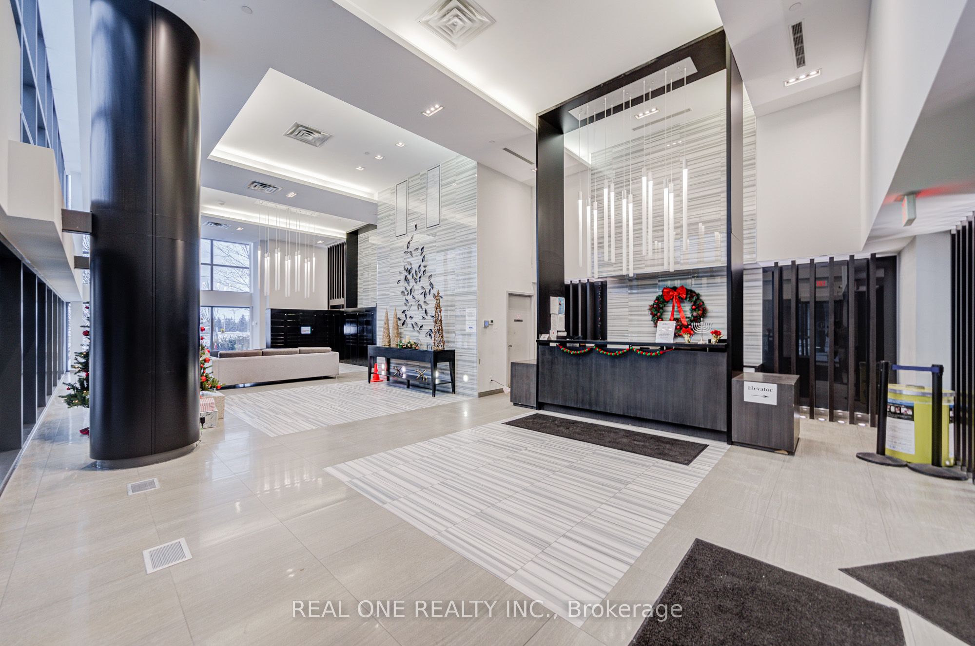 55 Oneida Crescent LPH08