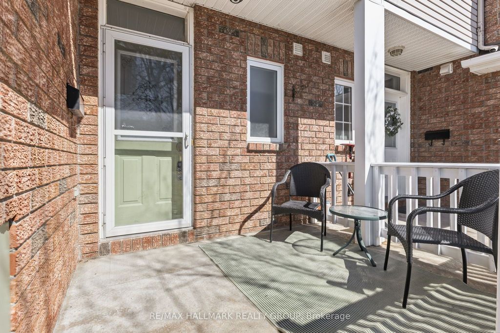 Photo of 988 Lucille Way, Orleans - Cumberland and Area, ON K4A 4J2 (MLS # X13079878)