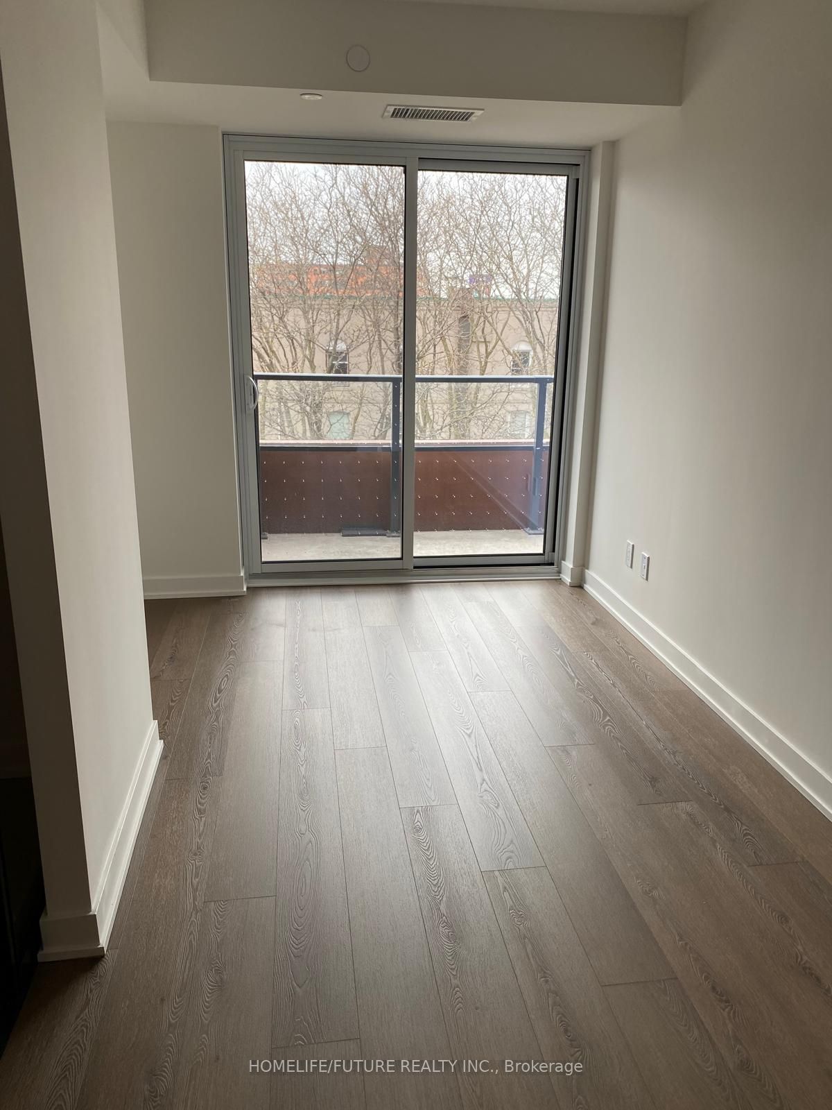 5 Lakeview Avenue 410