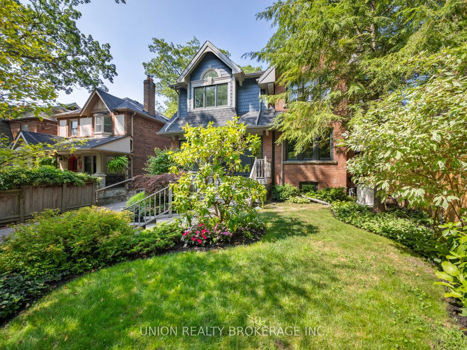 66 Silver Birch Avenue