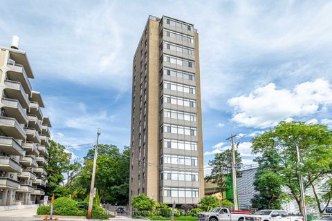 Photo of 423 Avenue Road #13, Toronto, ON M4V 2H7 (MLS # C12375560)