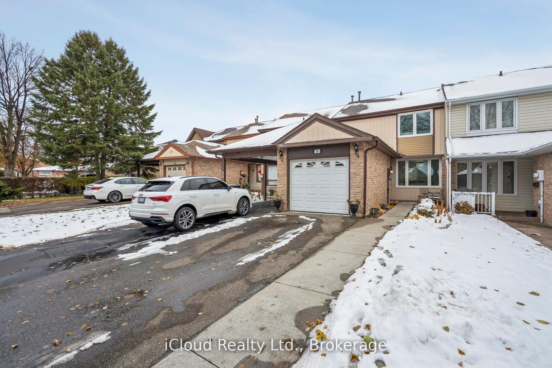 36 Berkshire Square E