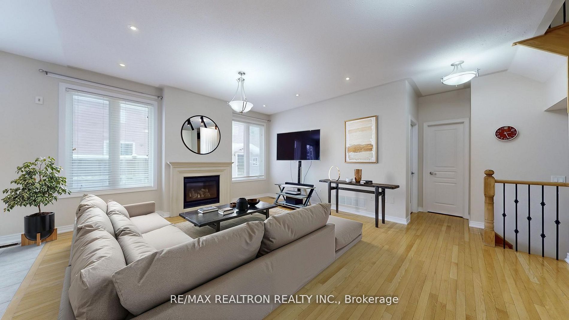 222 Silver Maple Road