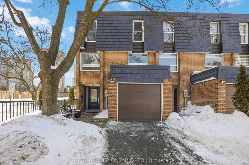 Photo of 5 Remora Royal Way, Toronto, ON M2H 1L2 (MLS # C12814864)