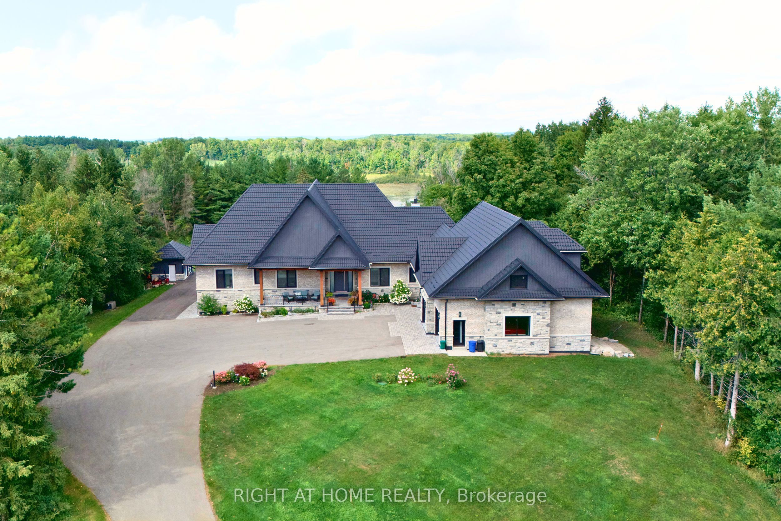 15670 10th Concession Road