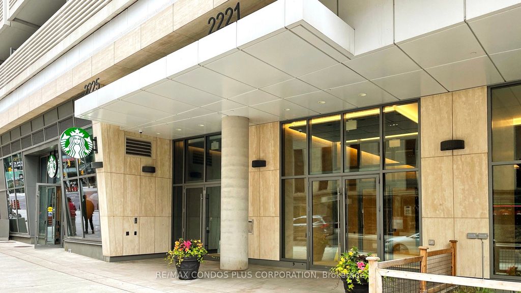 Photo of 2221 Yonge Street #3206, Toronto, ON M4S 0B8 (MLS # C12534930)