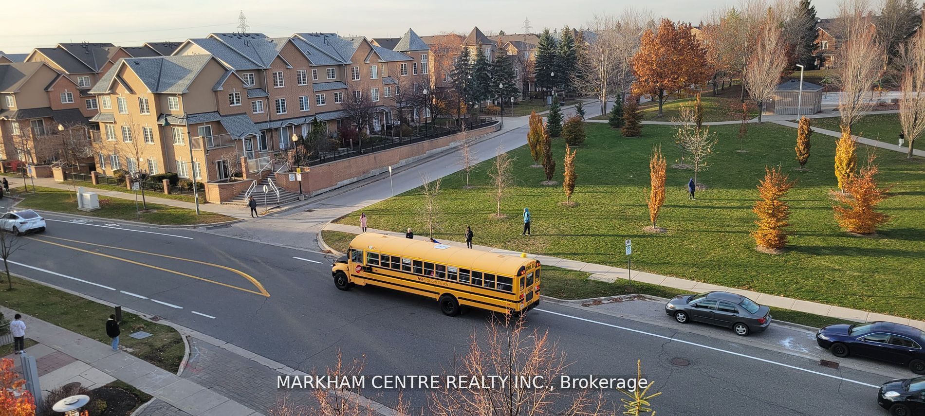 33 Cox Boulevard 306