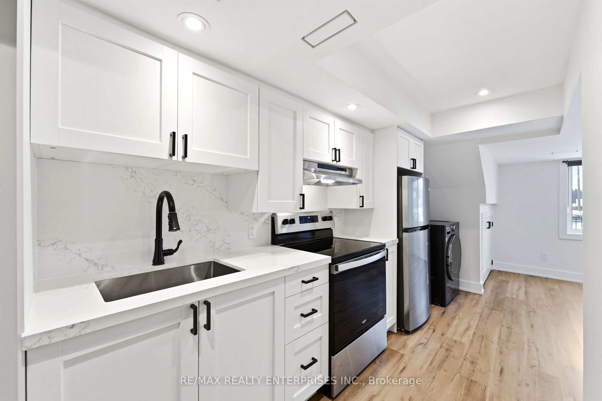 414 Okanagan Path Lower