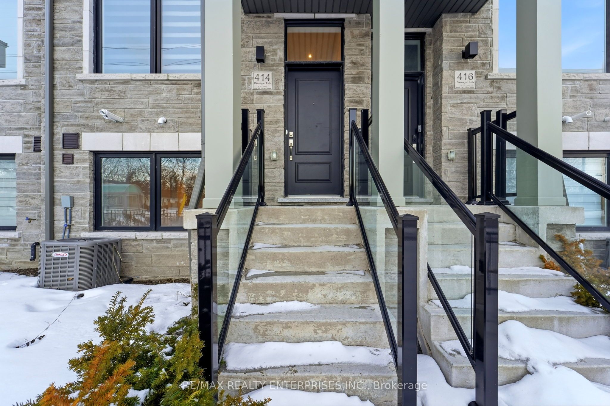 414 Okanagan Path Lower