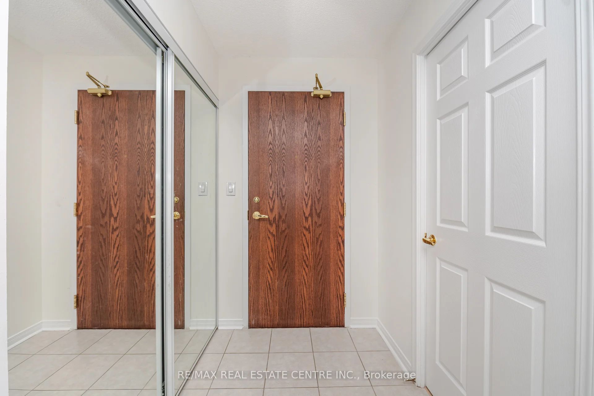 4850 Glen Erin Drive 109