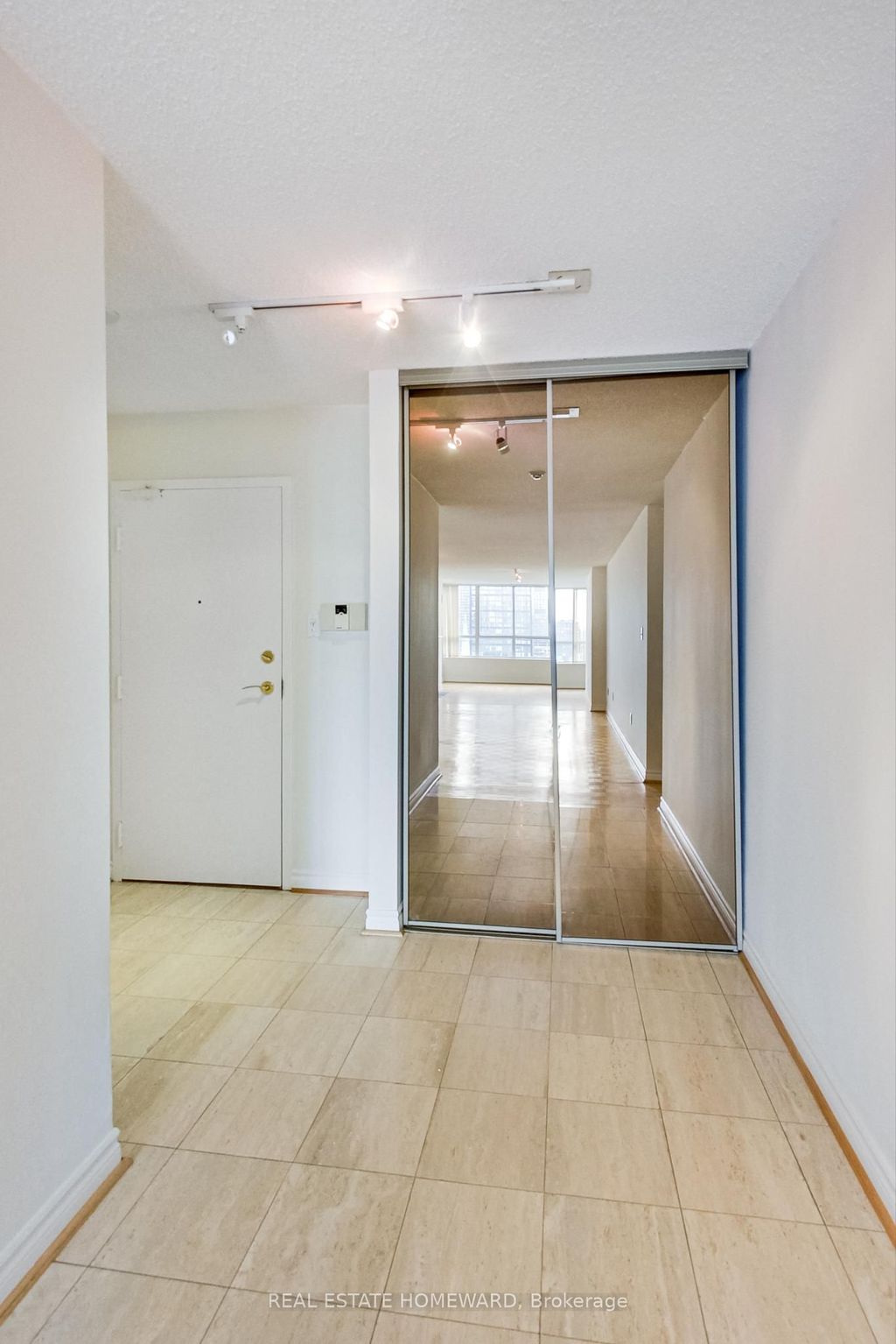 Photo of 130 Carlton Street #1405, Toronto, ON M5A 4K3 (MLS # C12419579)