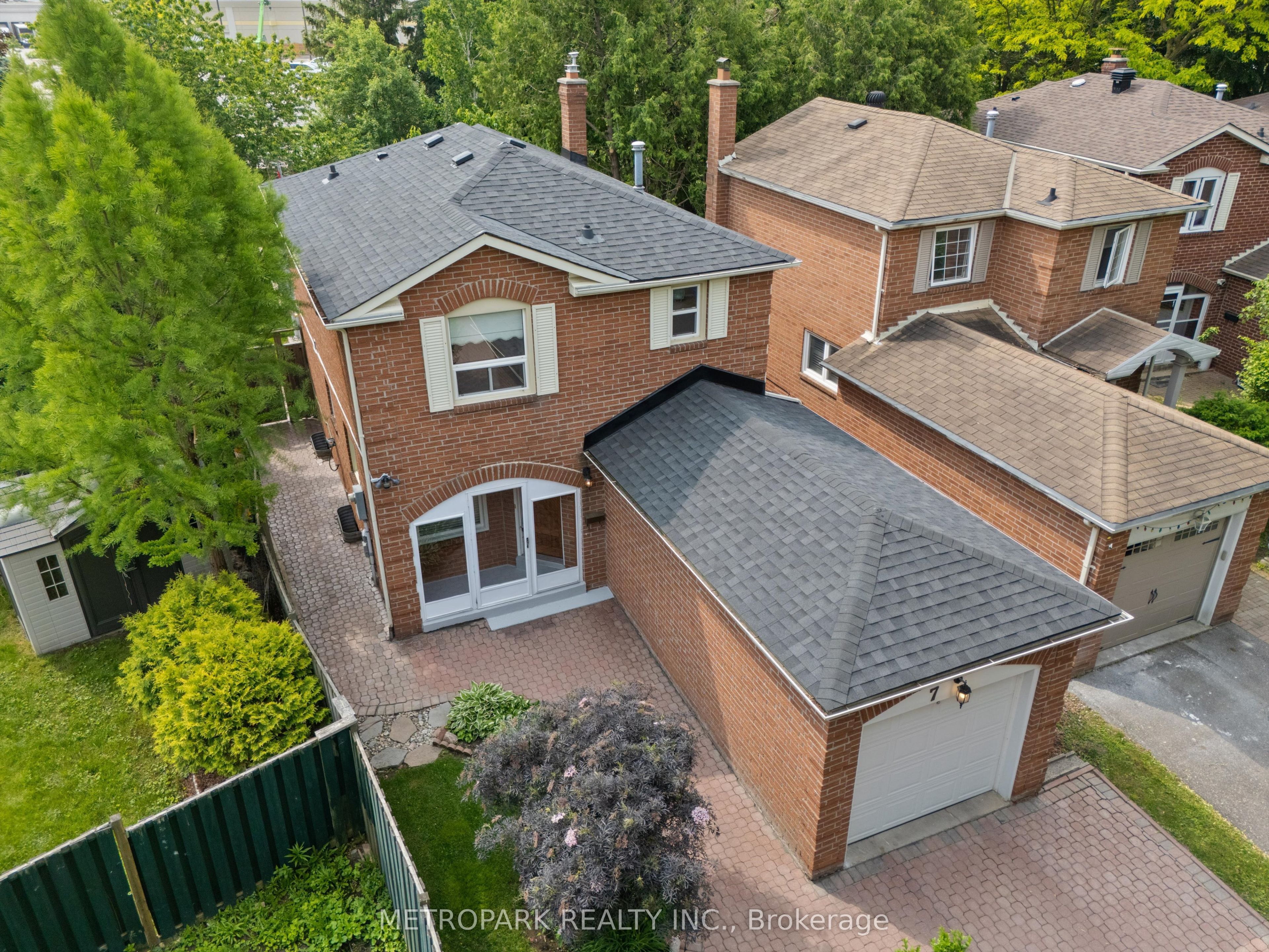 7 Miley Drive