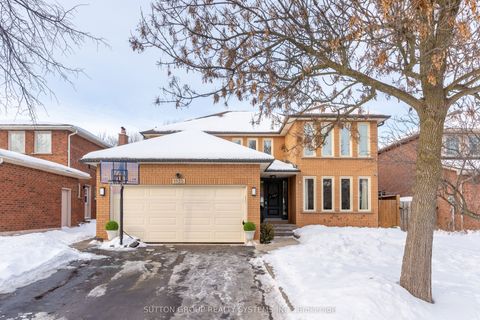 1135 Manor Road Oakville ON L6M 1G3