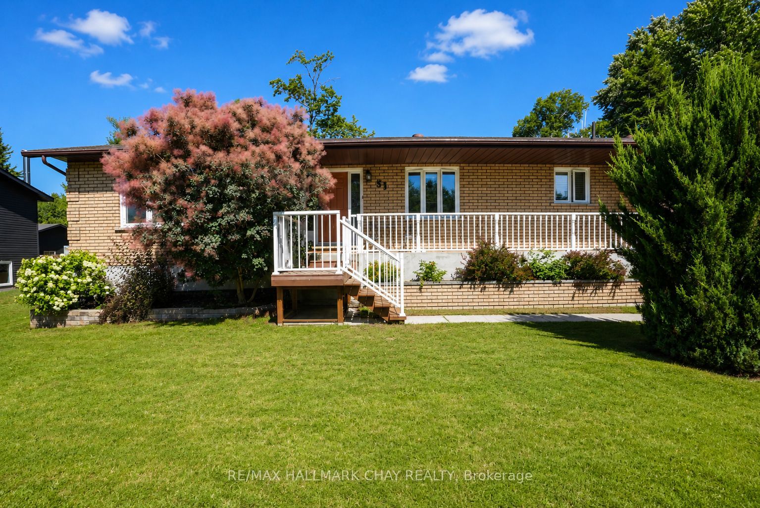 51 Indianola Crescent