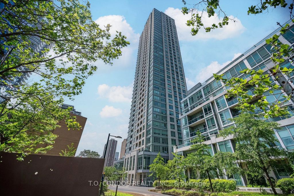 Photo of 120 Homewood Avenue #523, Toronto, ON M4Y 2J3 (MLS # C12369390)