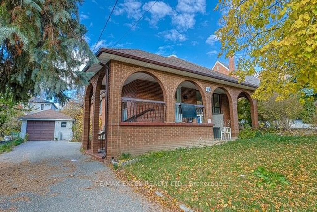 Photo of 90 Flamborough Drive E, Toronto, ON M6M 2R8 (MLS # W12530116)