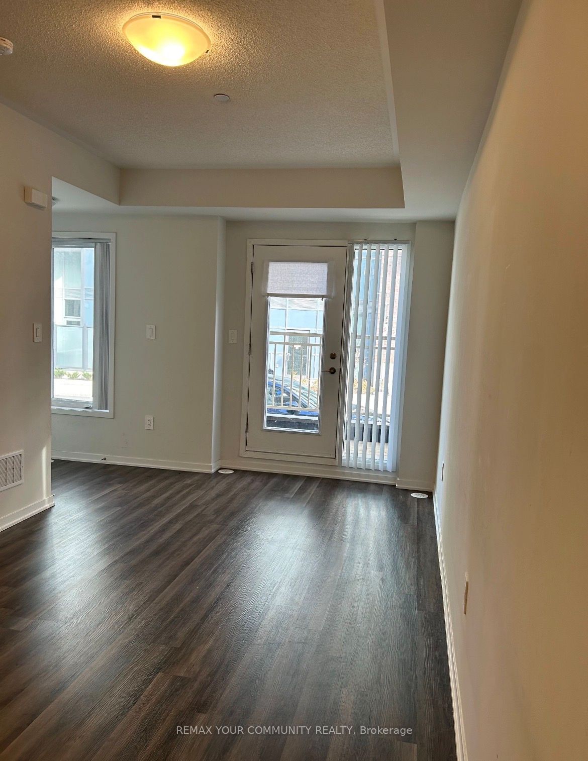 39 Honeycrisp Crescent 93