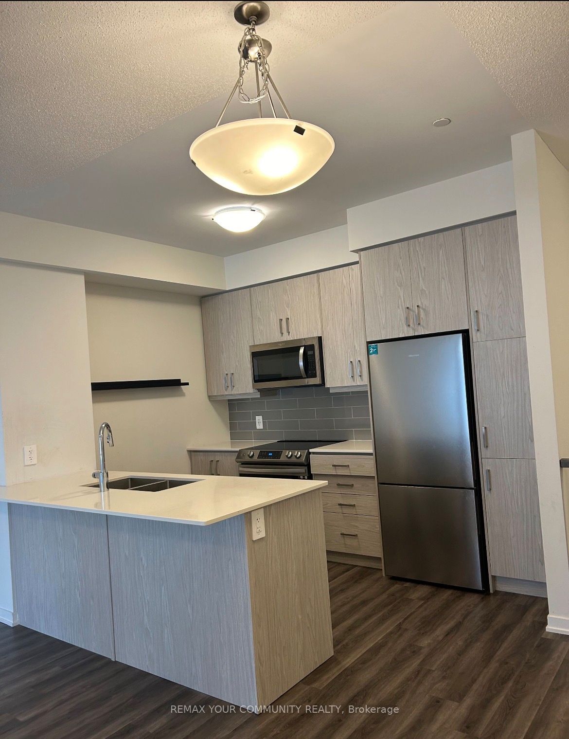 39 Honeycrisp Crescent 93