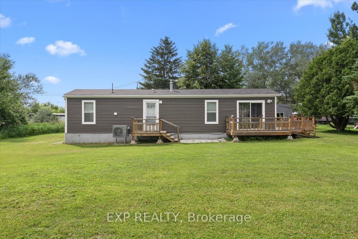 Photo 1 of 37 — 114 Harold Valley Drive, Carp - Dunrobin - Huntley - Fitzroy and Area, ON K0A 2H0