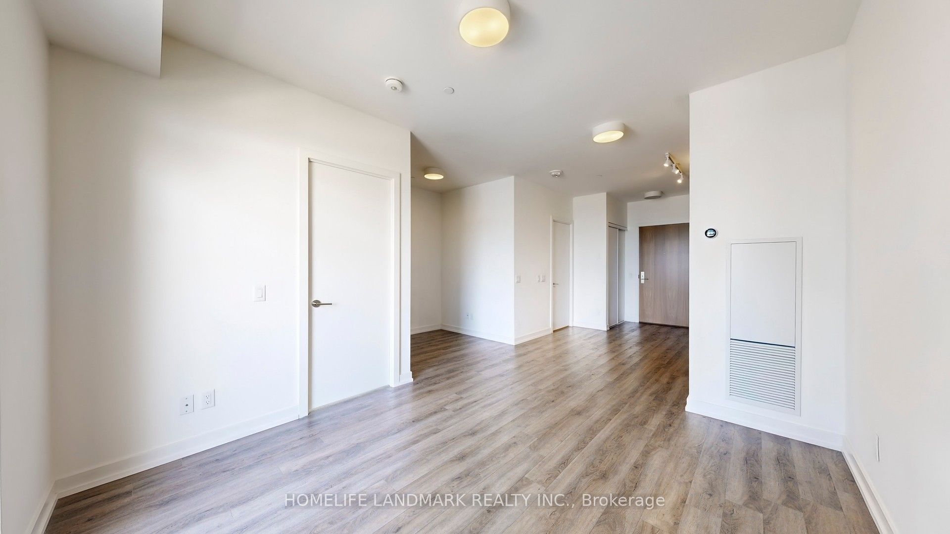 1 Grandview Avenue 1205