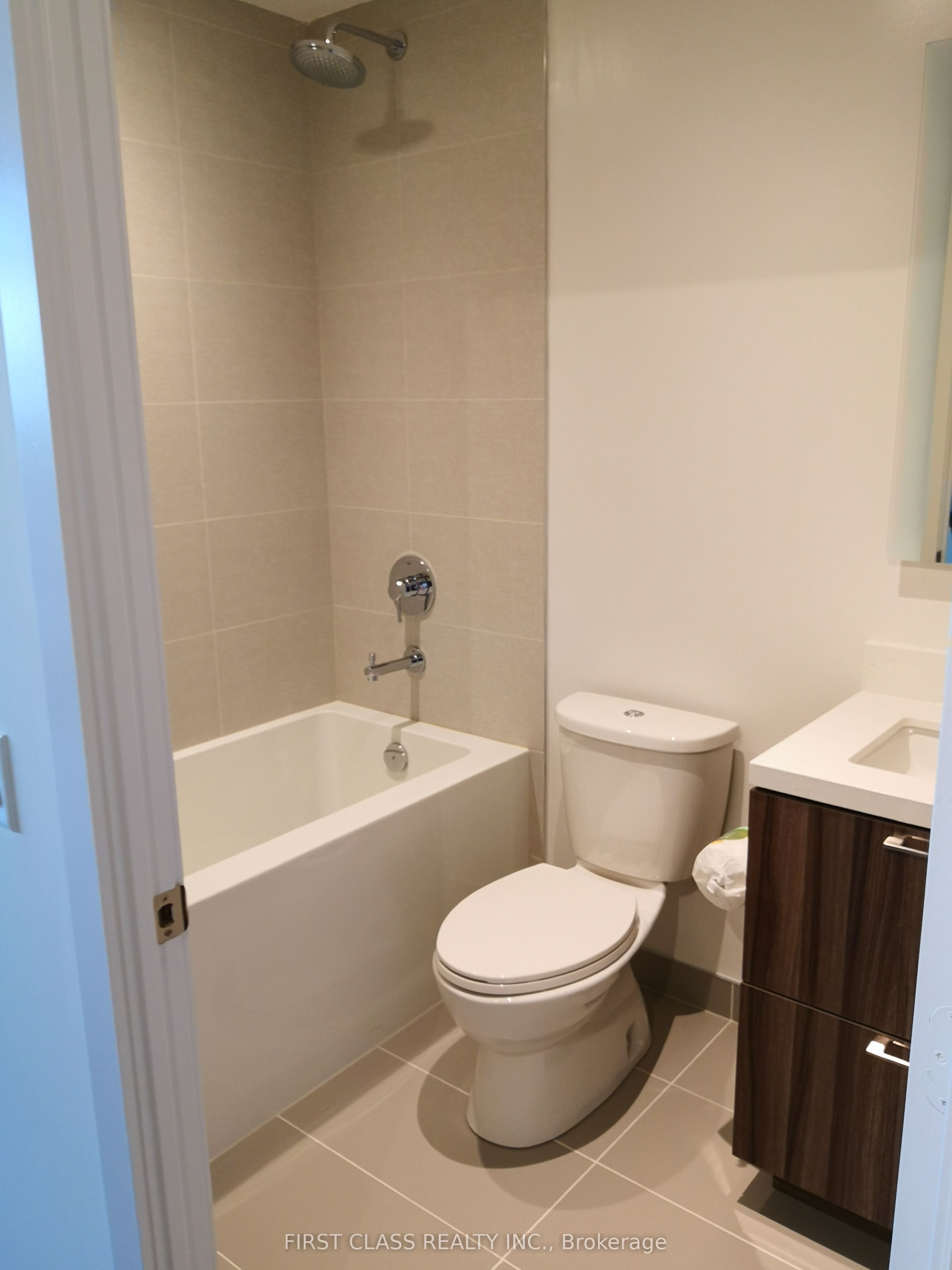 1 Grandview Avenue 601