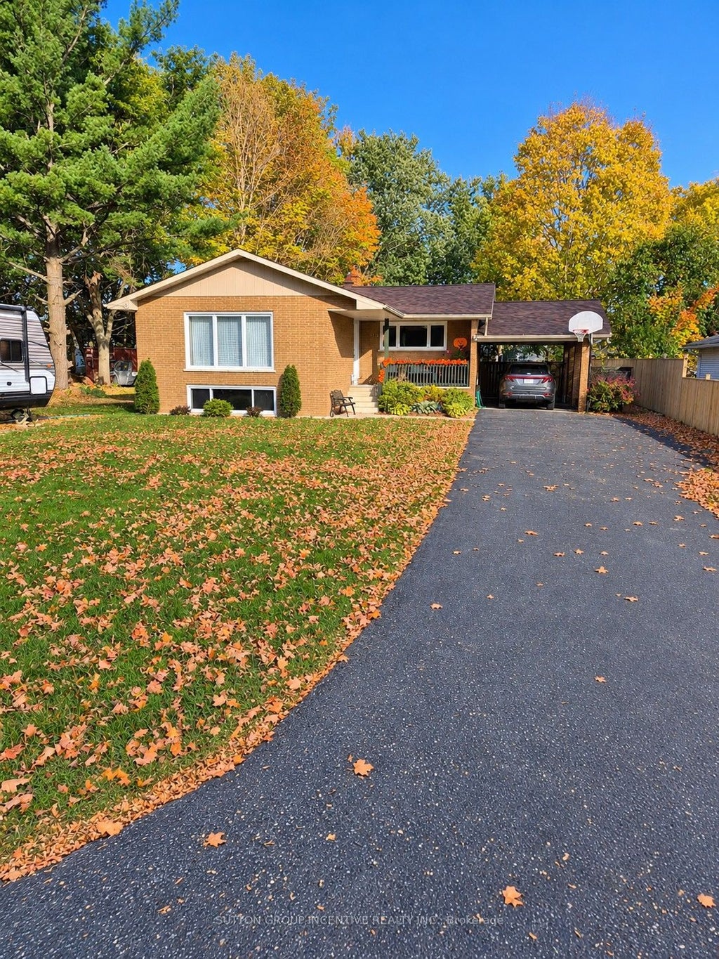 Photo of 28 MELVILLE Street, Clearview, ON L0M 1P0 (MLS # S14115506)