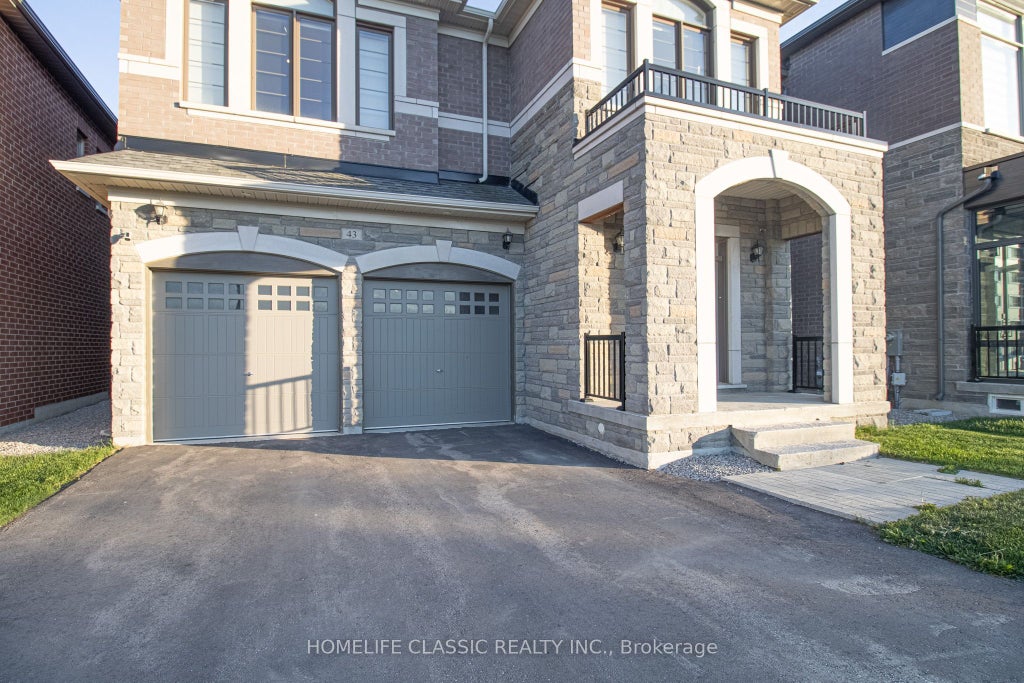 Photo of 43 Longworth Avenue, Richmond Hill, ON L4E 1J2 (MLS # N13886214)