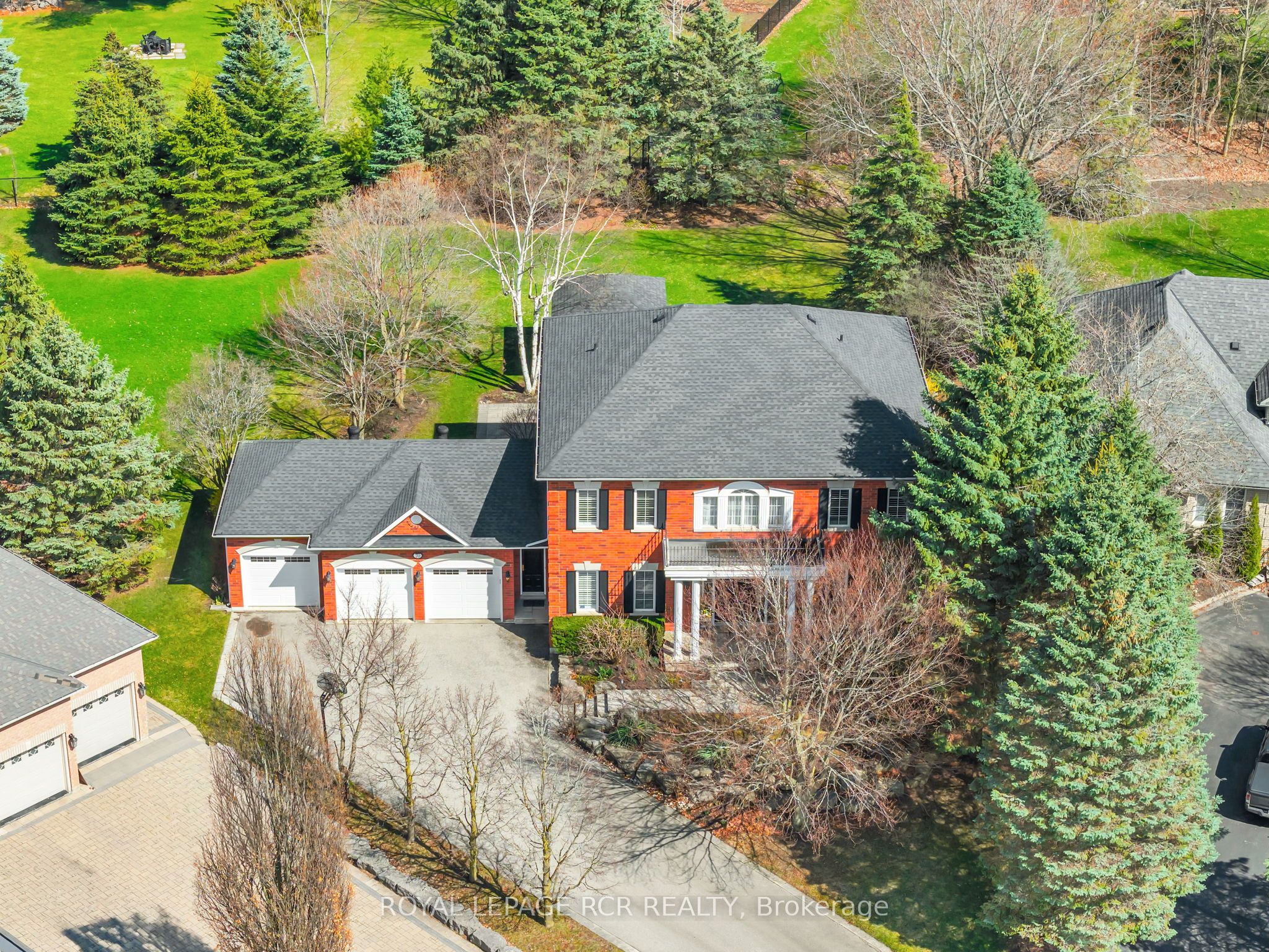 70 English Daisy Court