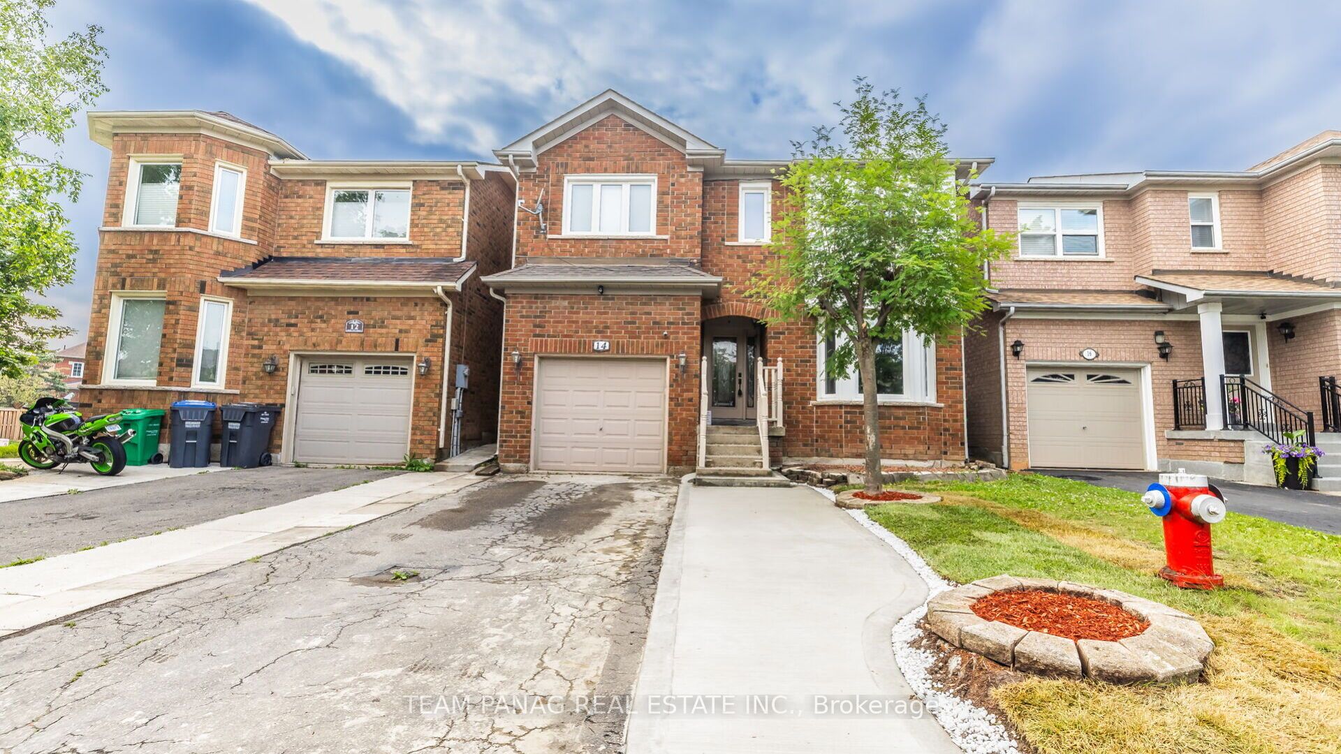 14 Shady Pine Circle