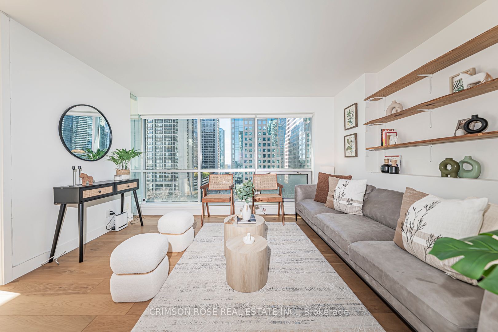 10 Queens Quay W 1107