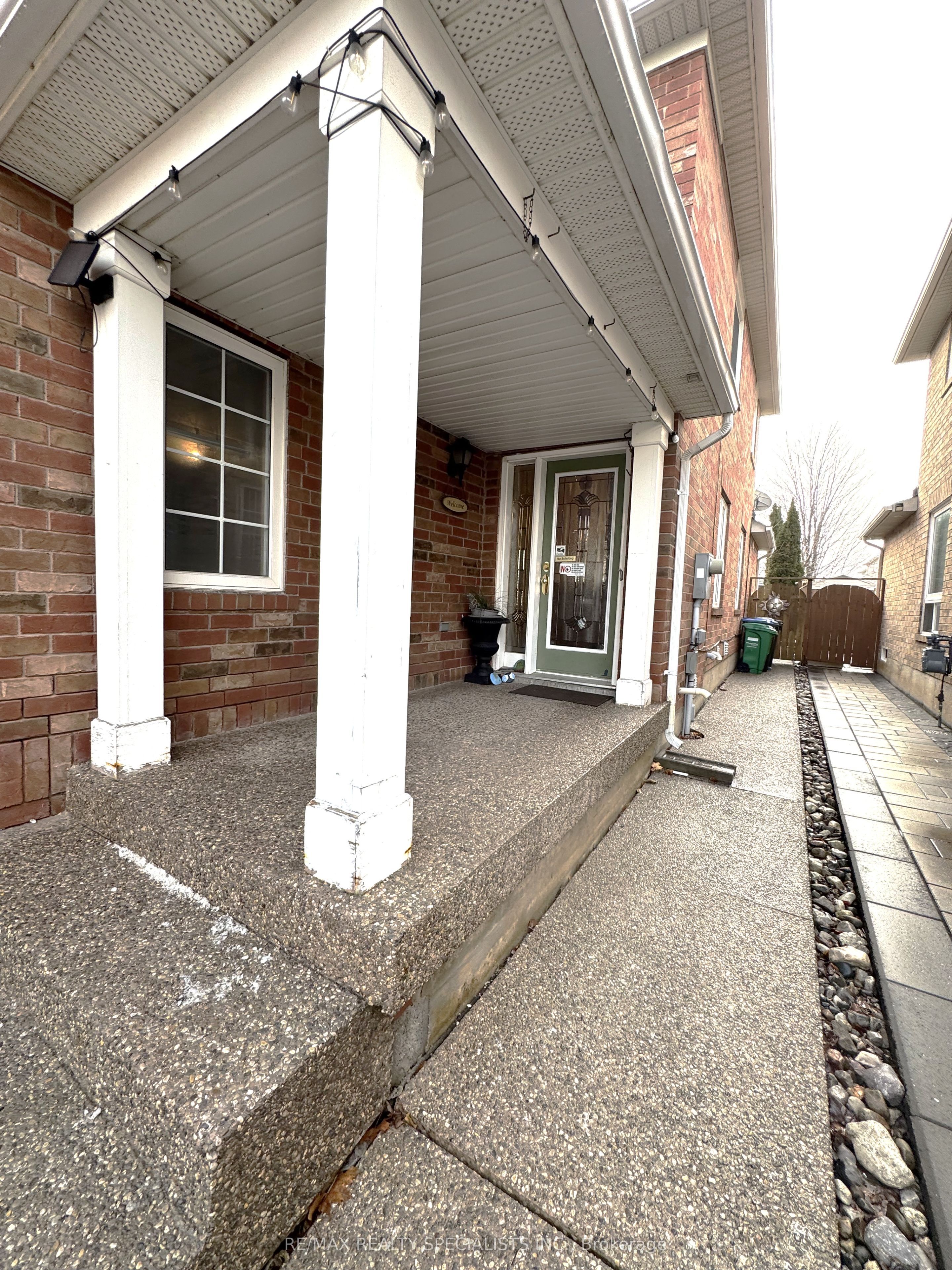 7276 Bread Fruit Lane UPPER