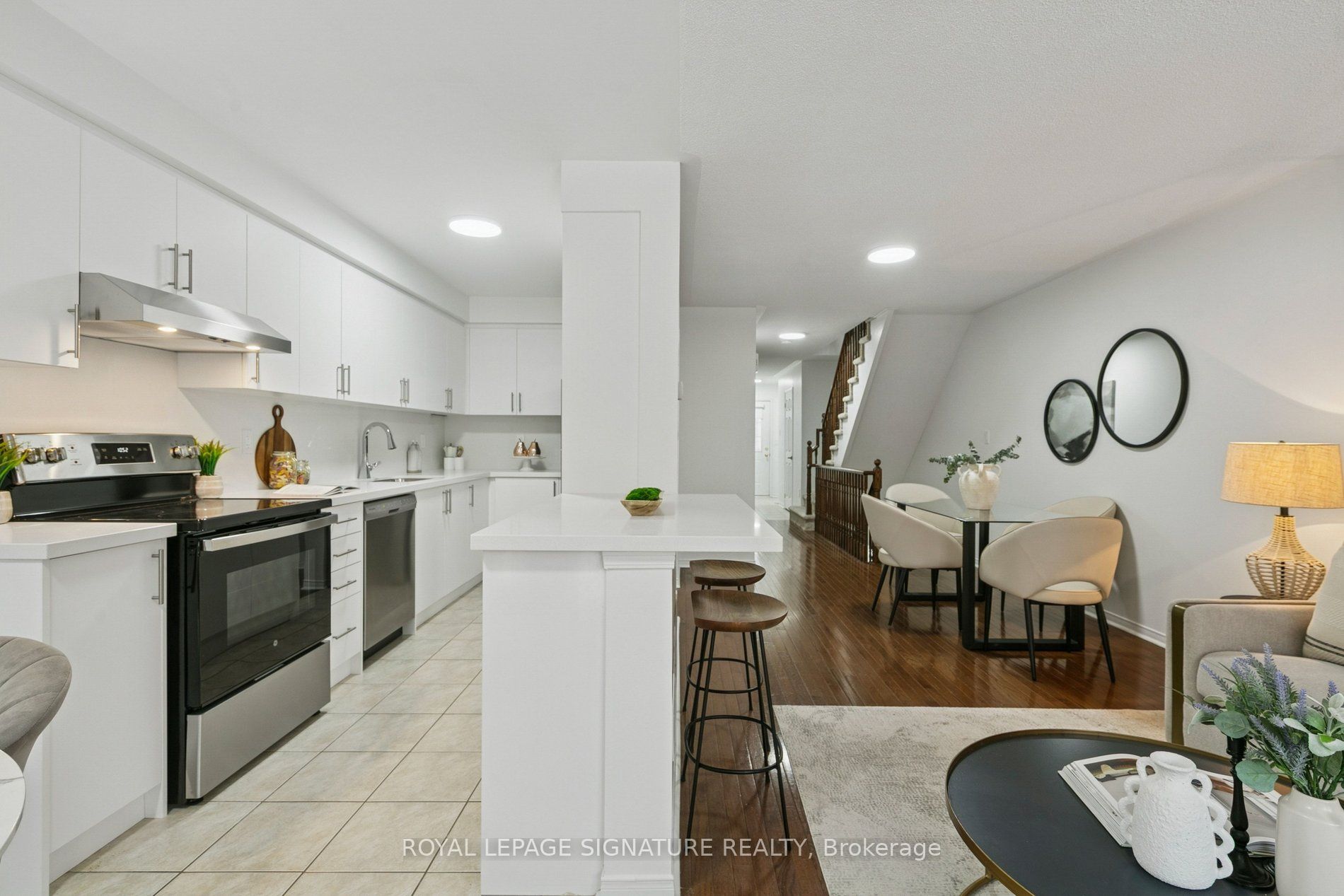 3950 Erin Centre Boulevard 25