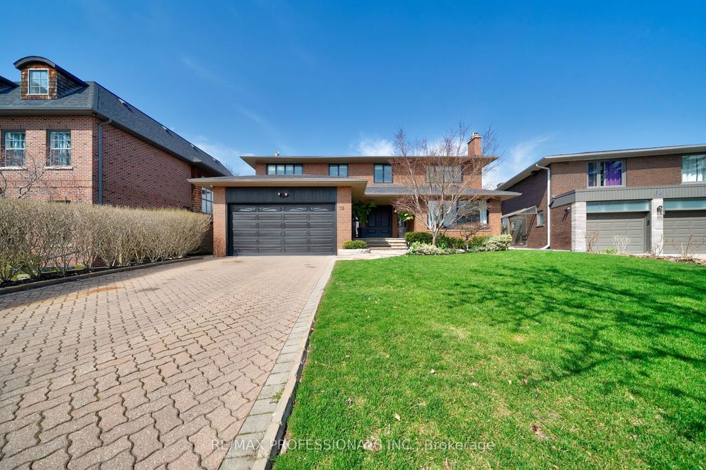 Photo of 52 Courtsfield Crescent, Toronto, ON M9A 4S9 (MLS # W12273658)