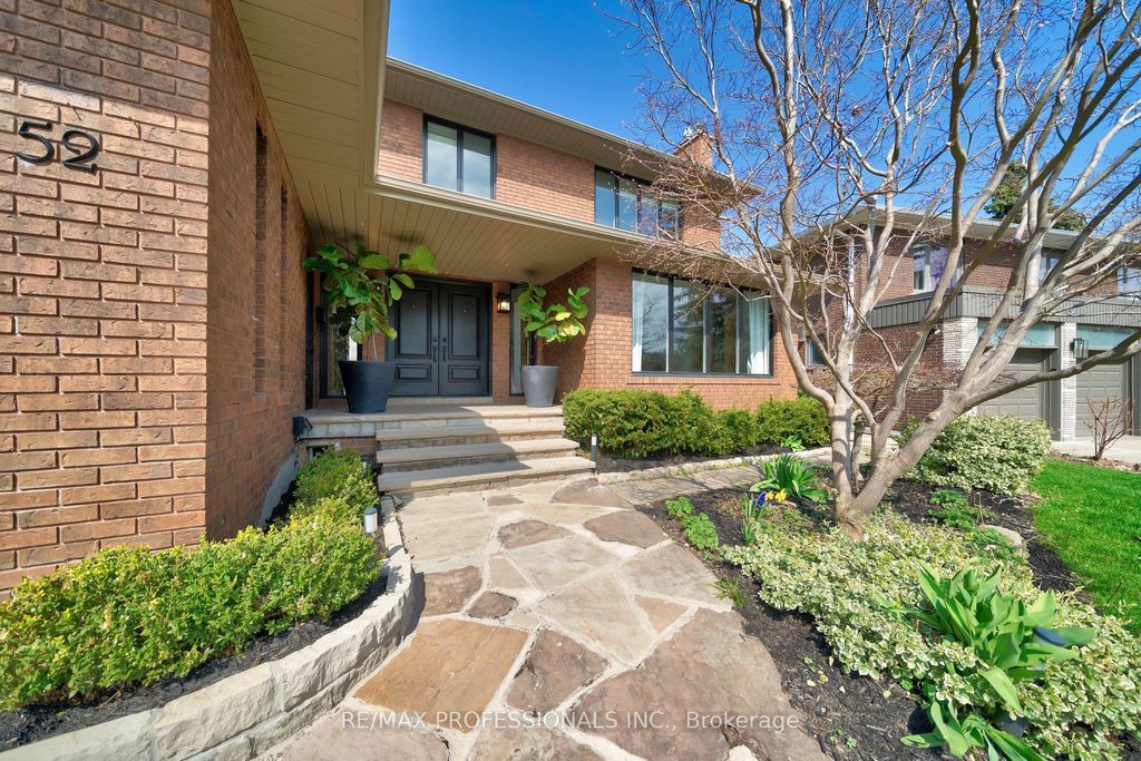 Photo of 52 Courtsfield Crescent, Toronto, ON M9A 4S9 (MLS # W12273658)