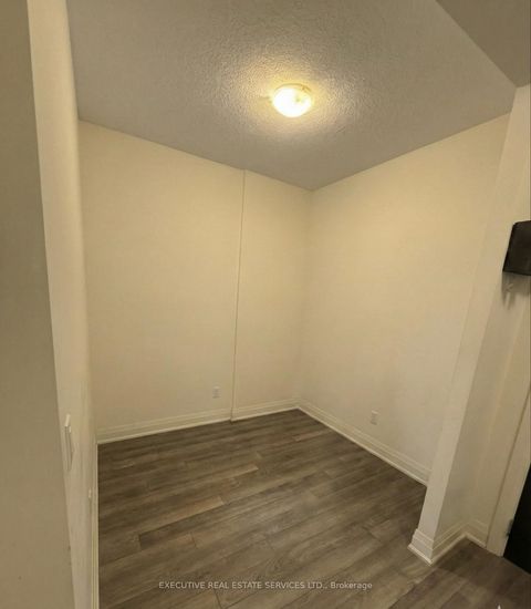 65 Yorkland Boulevard 605 Brampton ON L6P 4M5