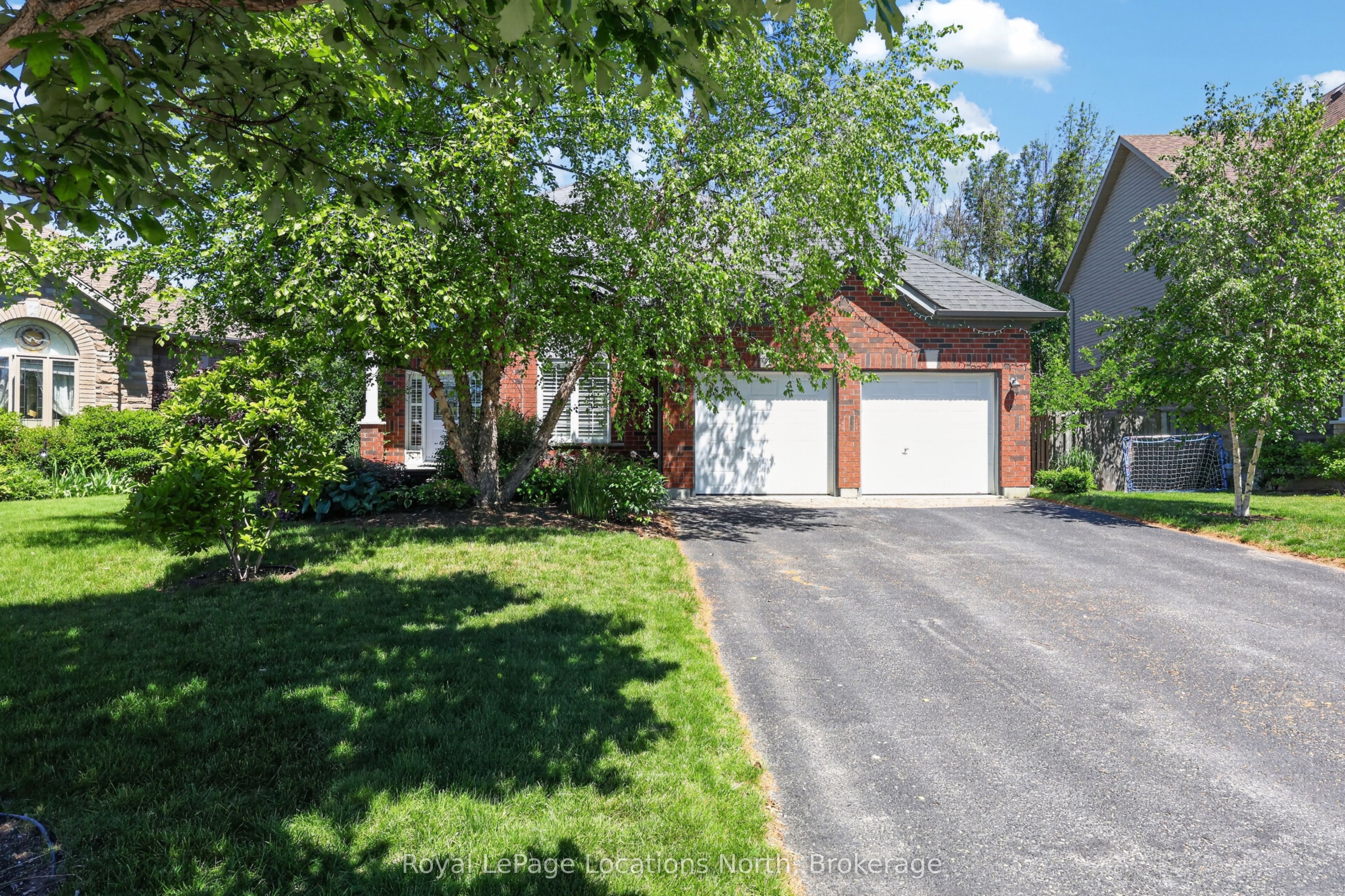 47 Chamberlain Crescent
