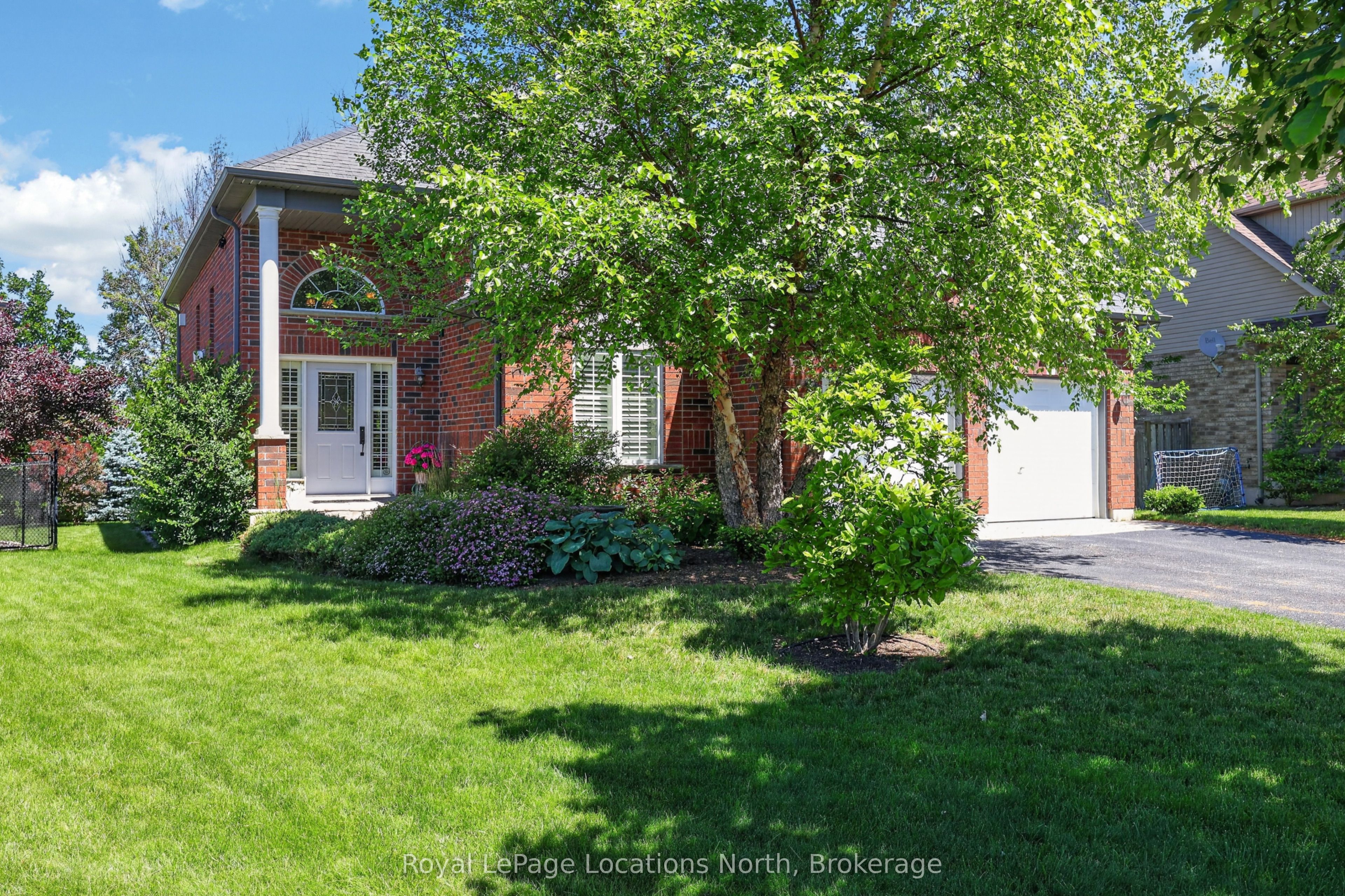 47 Chamberlain Crescent