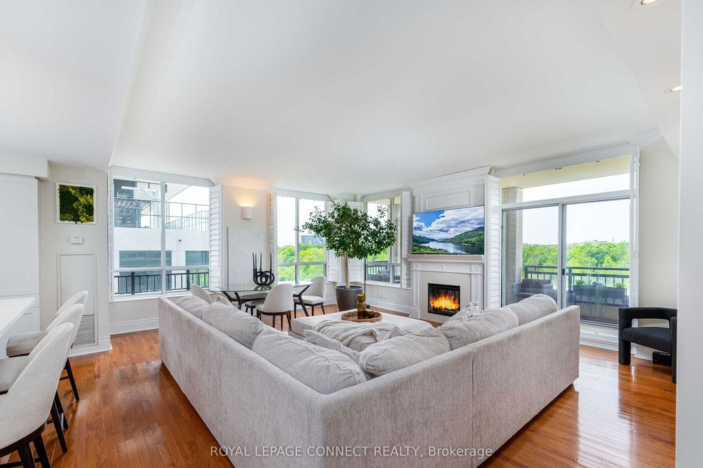 Photo of 1101 Leslie Street #403, Toronto, ON M3C 4G3 (MLS # C12440504)