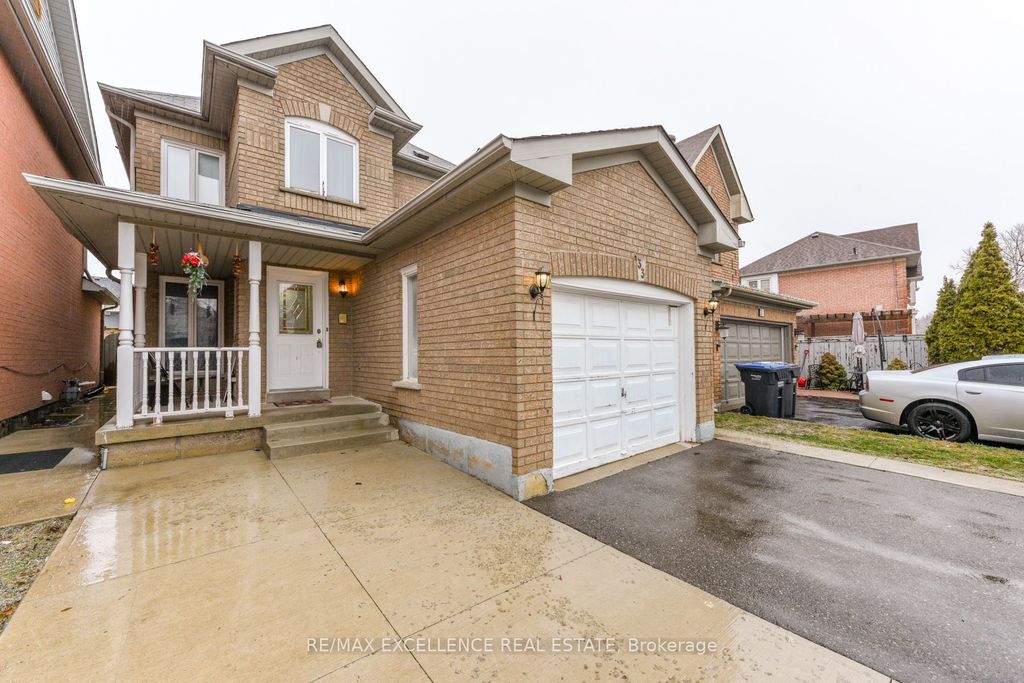 Photo of 33 Wildberry Crescent, Brampton, ON L6R 1K1 (MLS # W12907074)