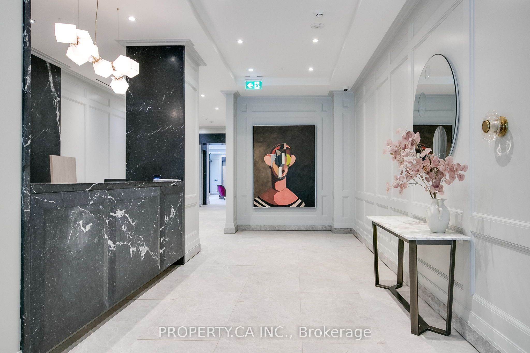 10 Prince Arthur Avenue 403